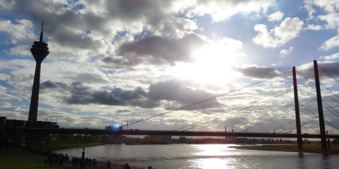 Düsseldorf Rheinpromenade