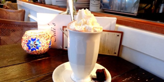 Sulli's Cafe